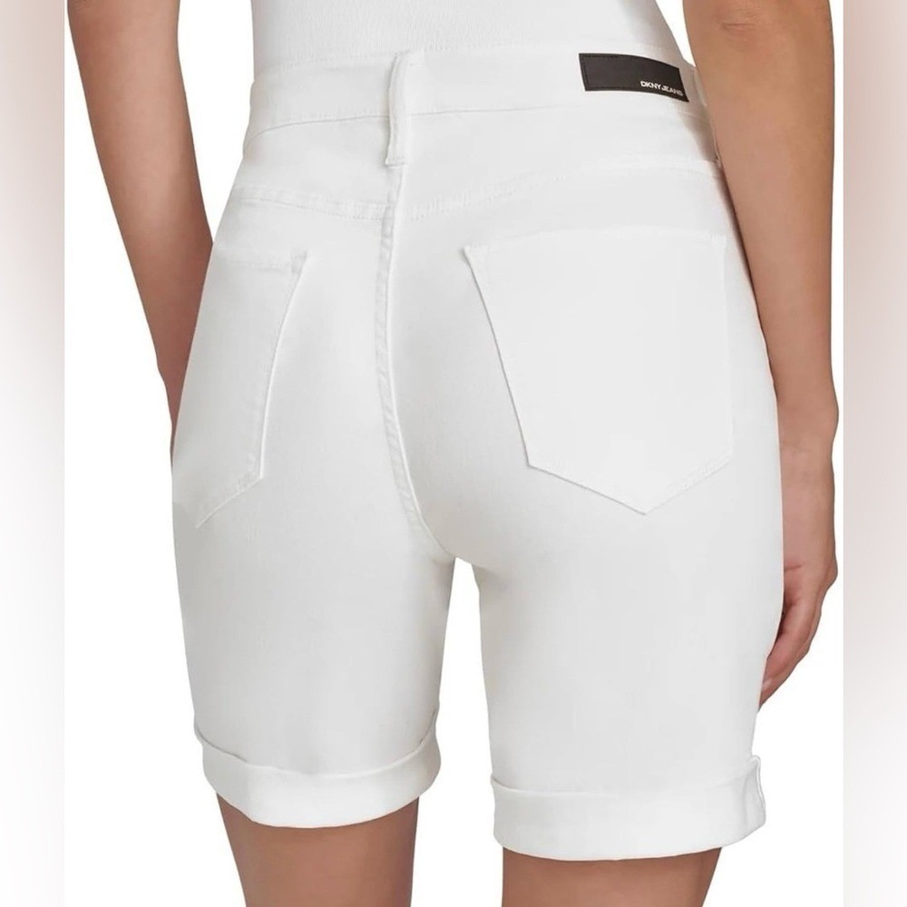 NWT DKNY White Bermuda Shorts Denim Cuffed Womens Size 6 - Picture 2 of 7